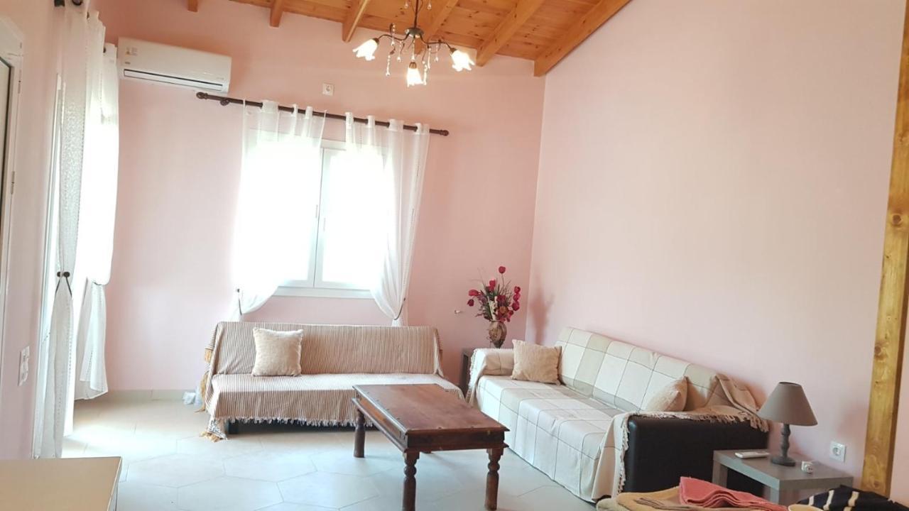 Casa Loukia Apartment Gastouri  ภายนอก รูปภาพ